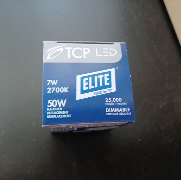 Nwt set of 9 Led lightbulbs - Picture 4 of 5